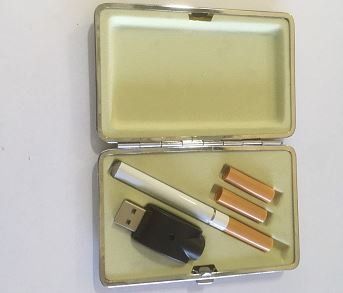 E-Cigarette White, 2*Cartridge, black slim case 843369S фото